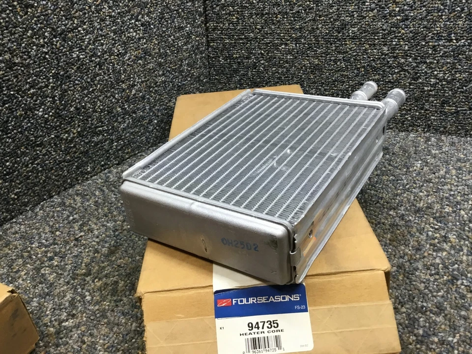 FOURSEASONS 94735 Heater Core - Image 2 of 2