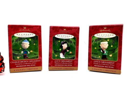 Ornamenti Hallmark Snoopy Christmas Charlie Brown Lucy & Linus 50° anniversario - Foto 2 di 12