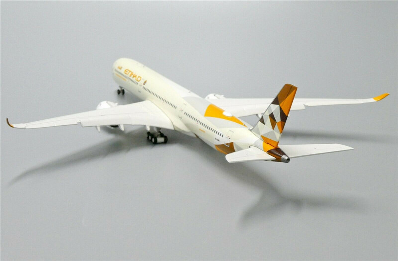 JC Wings ETIHAD AIRBUS A350-1000 A6-XWB Flaps down 1/400
