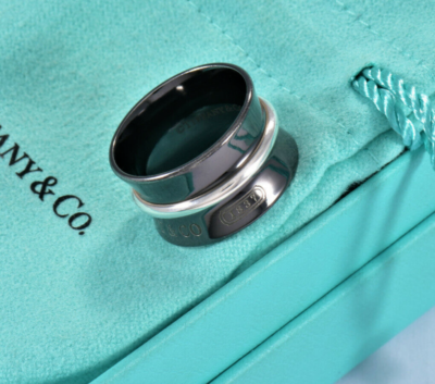 Tiffany & Co. シルバーリング 1837 age925 Tiffany & Co Titanium Silver 1837 Wide Concave Band Size 4.5