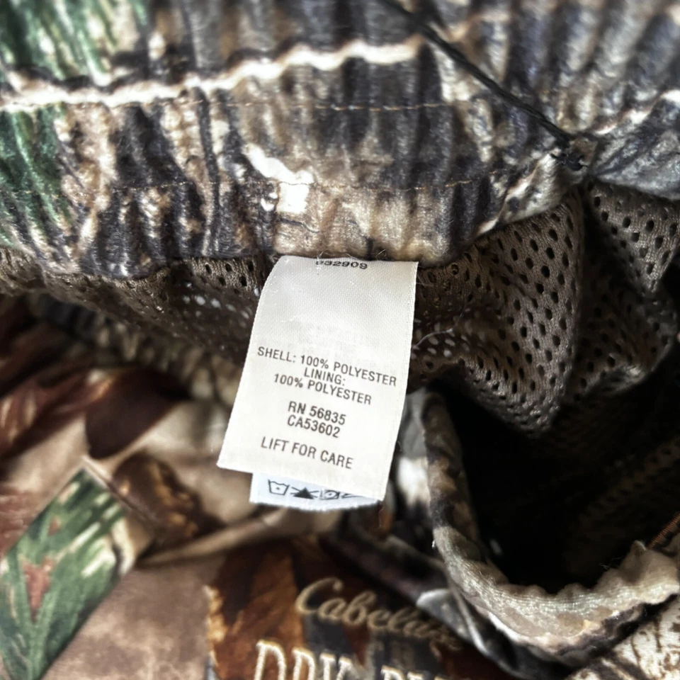 Cabelas Dry Plus Men's Pants RealTree AP HD Mesh Lined Size Large - Image 4 of 4