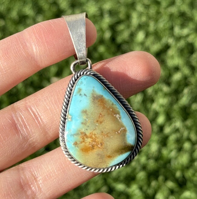 Navajo Sterling Silver Turquoise Pendant. B Lee | eBay Navajo Sterling Silver Turquoise Pendant. B Lee | eBay