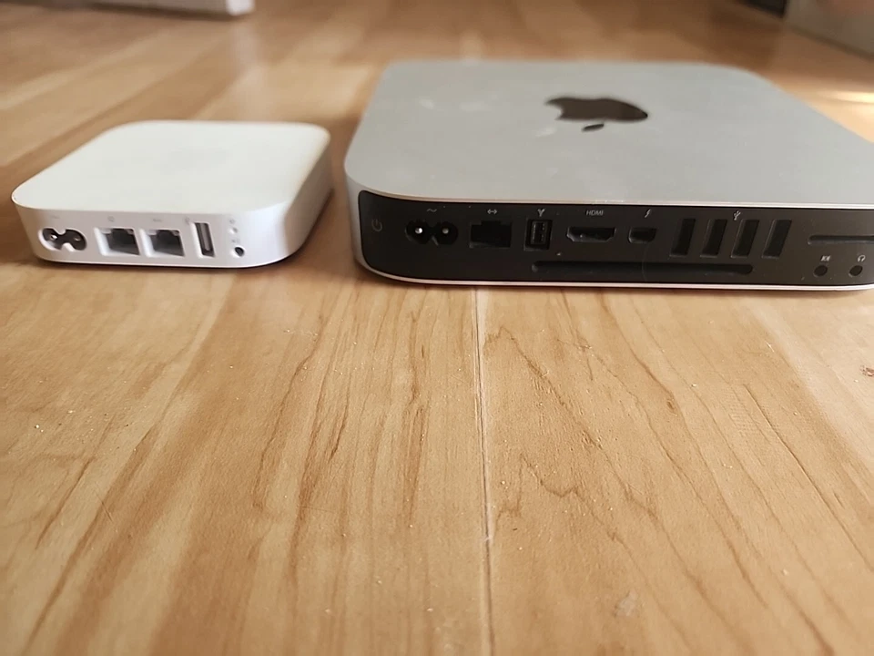Pre Owned Mac Mini A1347 & AirPort A1392, & Keyboard NO RAM Stick Or SSD bundle - Image 4 of 4