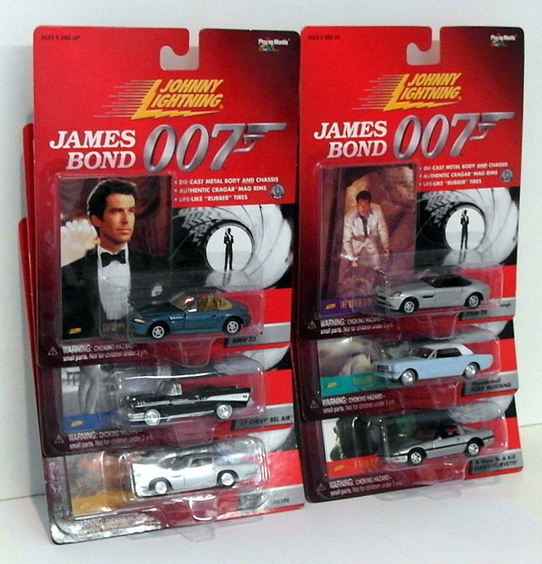 007 ジェームズ・ボンド ミニカー　Johnny Lightning JOHNNY LIGHTNING ジョニーライトニング 007 ミニカー 1/64