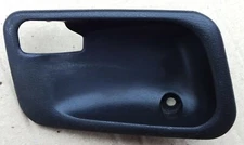 JDM MB517468 INNER SIDE DOOR HANDLE BEZEL COVER MITSUBISHI GALANT E33A 1988 93