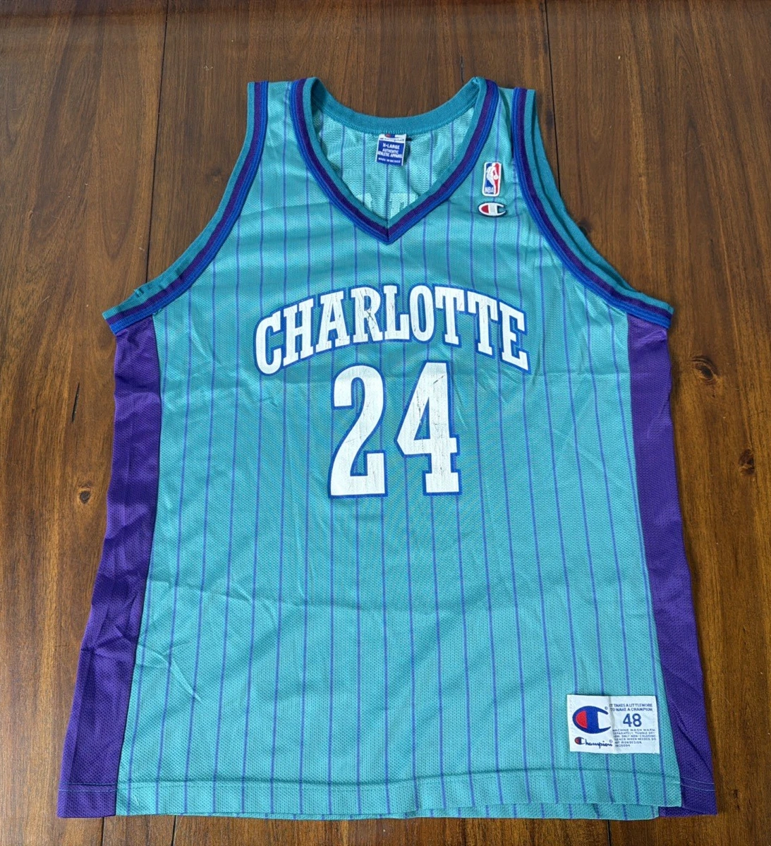 Preços baixos em Champion Masculino Charlotte Hornets Roupas e