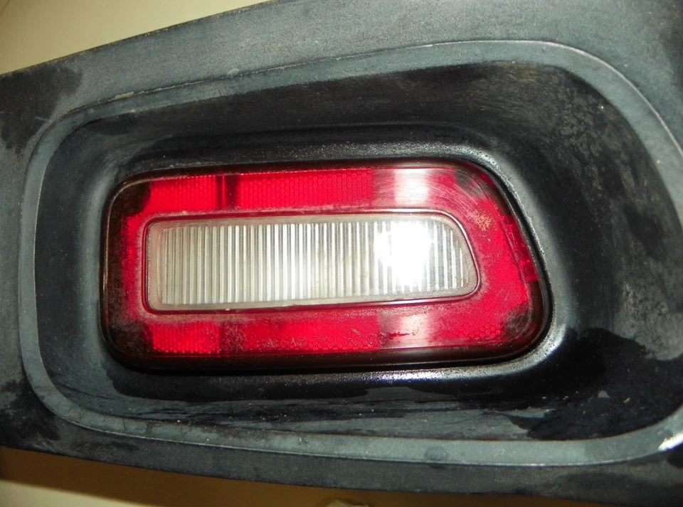 1972 1973 1974 DODGE CHALLENGER RT SE ORIGINAL MOPAR DRIVER SIDE TAIL LIGHT #1 - Image 4 of 4