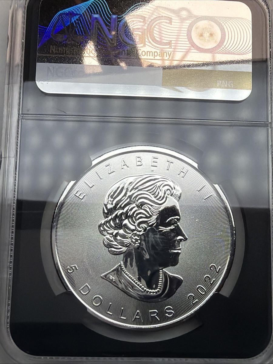 2022 Canadian Maple Leaf Silver Coin 1 oz MS69 .9999 Fine Silver