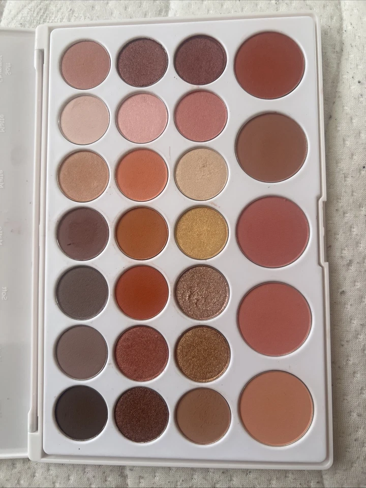 Eyeshadow Palette - Lidschatten, Abdeckcreme, Blush Ball, 6 Teile - Bild 3 von 4