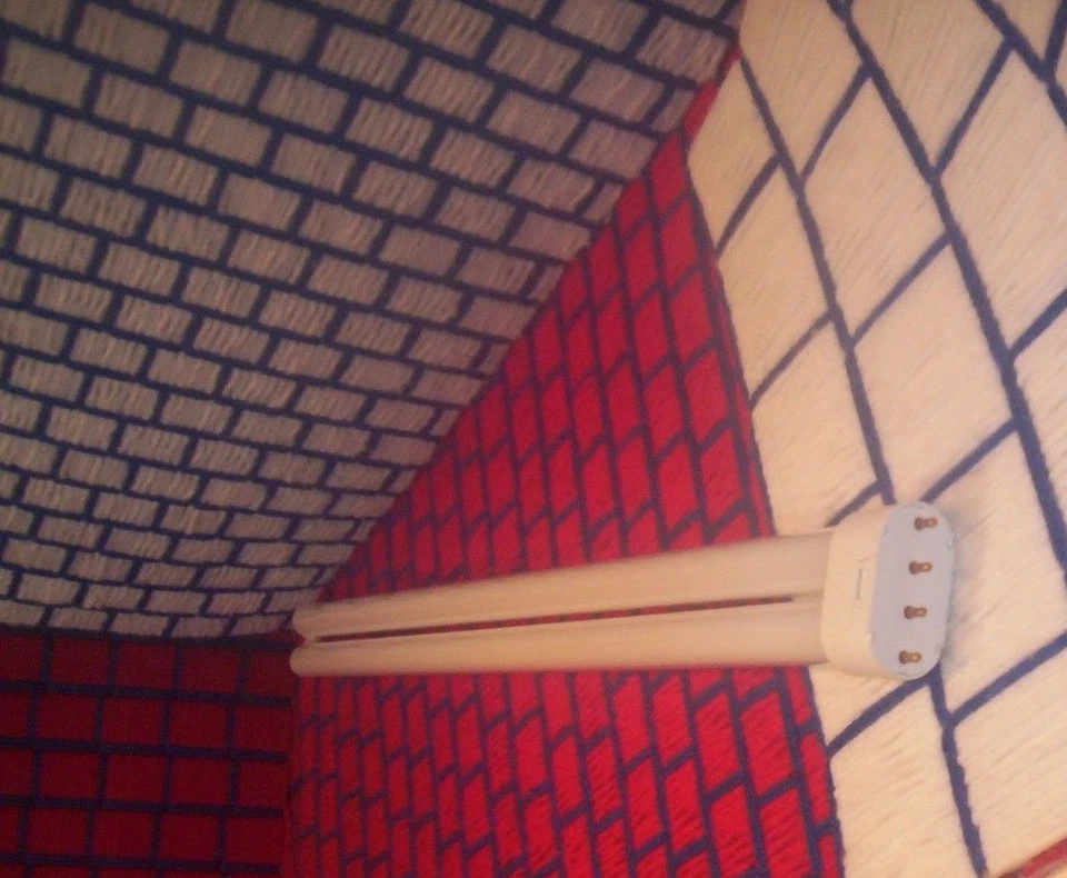 40 watt F40PLL cfl LTT compact fluorescent PL-L 3500K light BULB 2G11 Biax 21" - Image 2 of 4