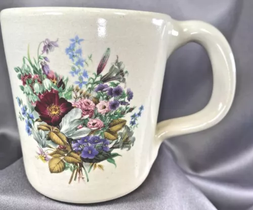 Shakers & Thangs Pottery Marshall Texas 12oz Mugs Set of 2