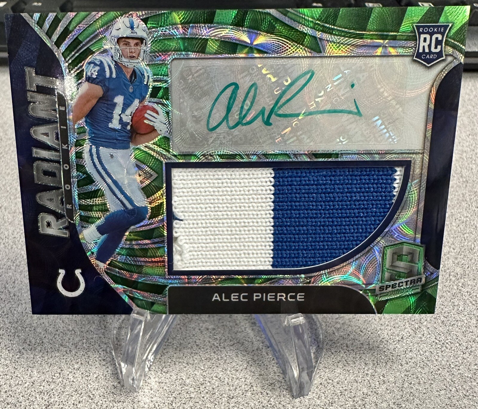 2022 PANINI SPECTRA #219 ALEC PIERCE ROOKIE PATCH AUTO GREEN NEON 18/35 RPA RC