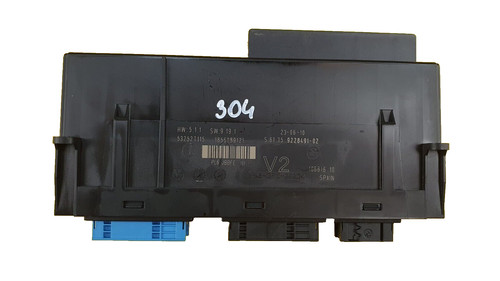BMW 5 F10 520D 530i M SPORT 2010 ABZWEIGKASTEN KAROSSERIE STEUERGERÄT BCM ECU 9228491