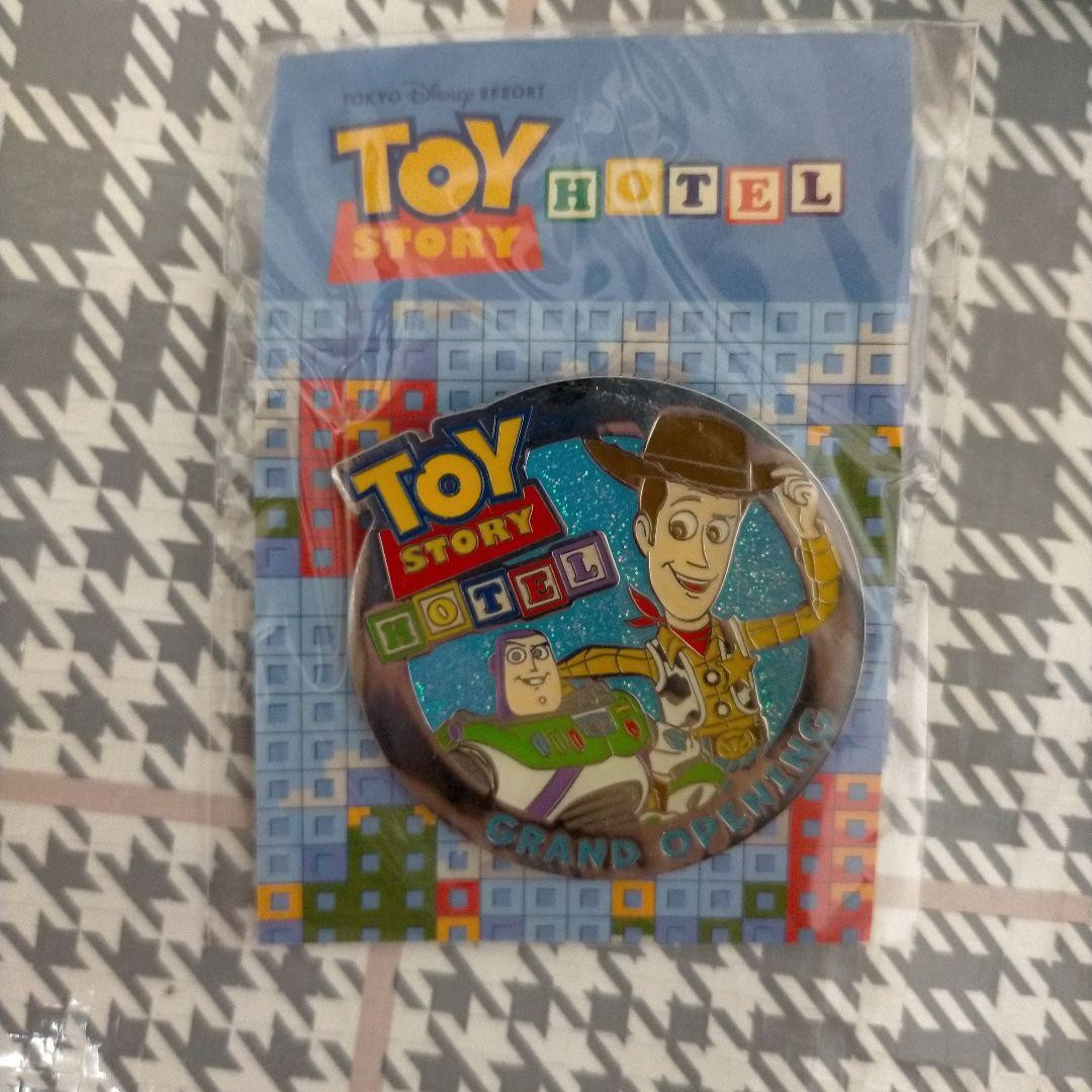 Toy Story Hotel Grand Opening Commemoration Pin Badge