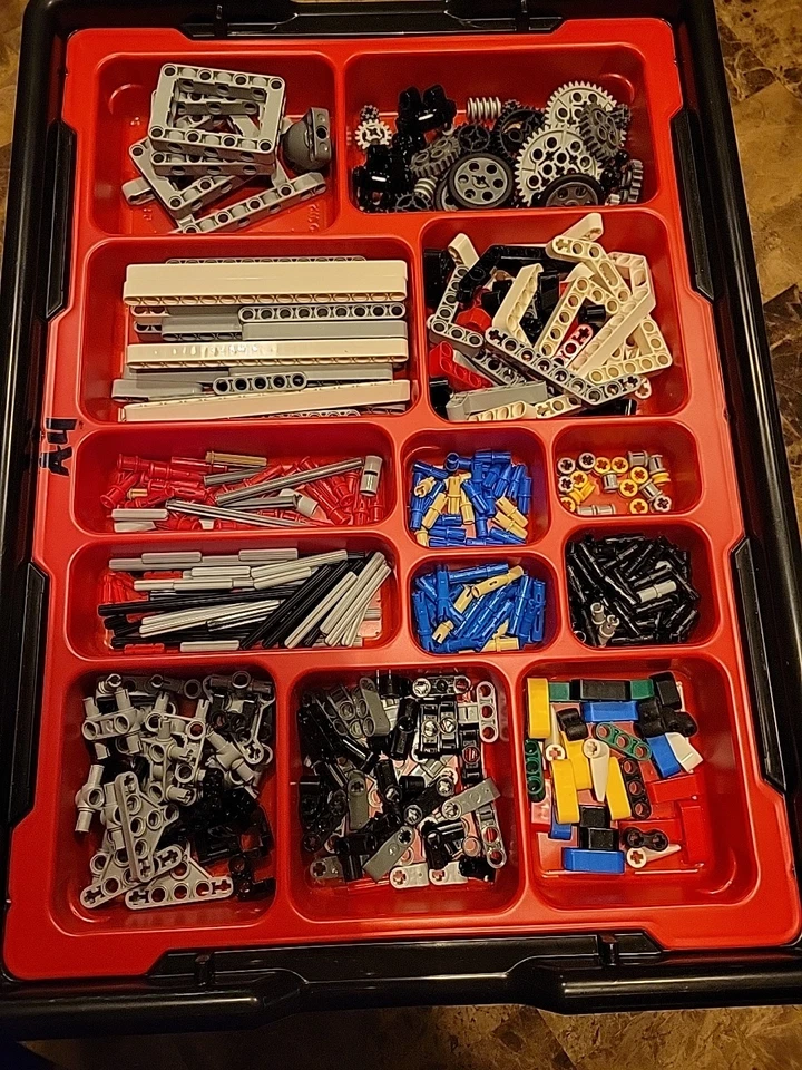 LEGO Mindstorms: Education Ev3 Core Set (45544) 100% Complete And Tested - Image 4 of 4