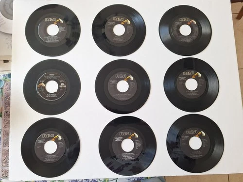 Elvis Presley Lot of 11 Vinyl 45s – Collector Series & 1 Original (1966–77)