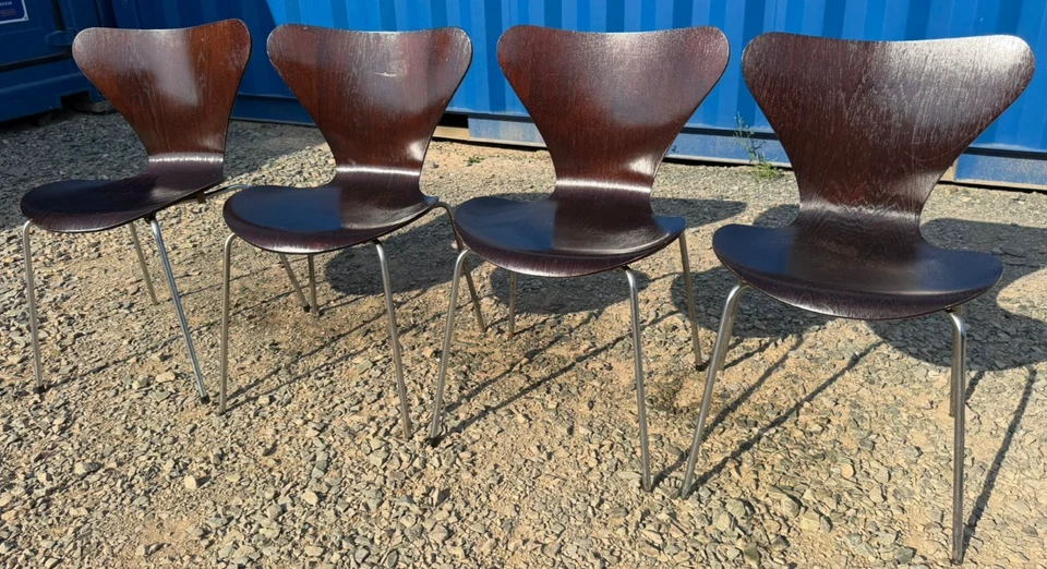 4 Vintage FRITZ HANSEN Series 7 Chairs Arne JACOBSEN Danish FREE Delivery 🚚🚚🚚 - Image 4 of 4