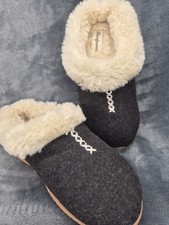 Dearfoams Womens Clog Slippers Black Heather Memory Foam Faux Fur Size 5-6 Small