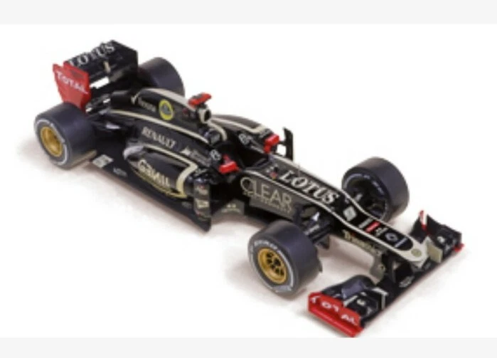 LEGGENDARIE AUTO DA CORSA LOTUS E20 F1 DI KIMI RÄIKKÖNEN DEL 2012 IN SCALA 1/24 - Immagine 2 di 4