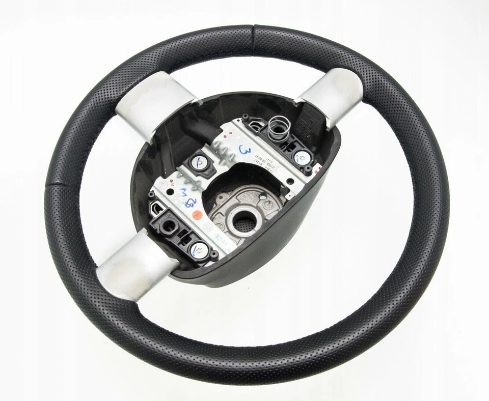 Steering Wheel Cover with Leather for Volkswagen New Beetle 1998-2005 McarStyling ⭐⭐⭐⭐⭐ - Image 4 of 4