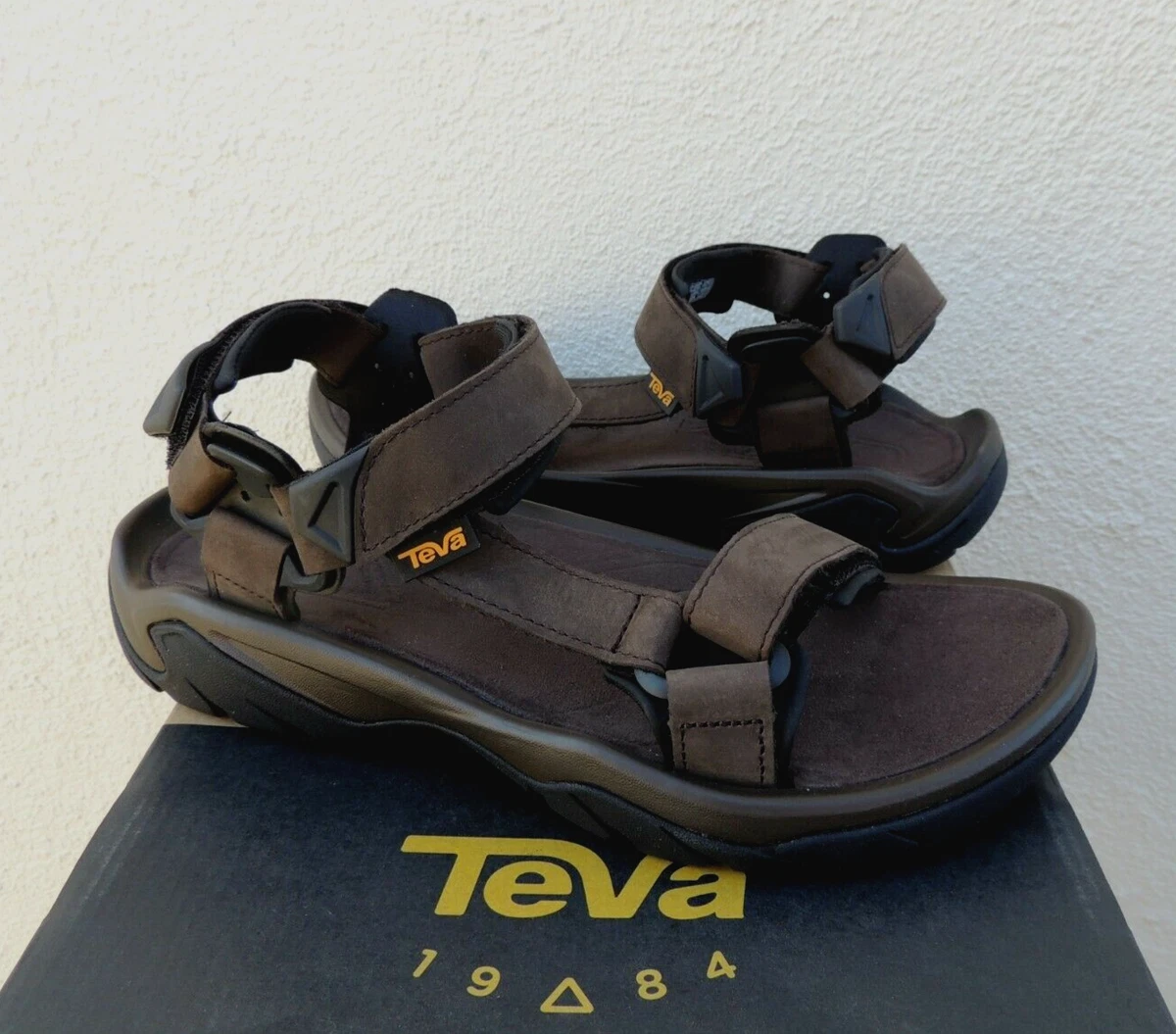 TEVA TERRA FI 5 TURKISH BROWN LEATHER STRAPPY SPORT SANDALS US 10