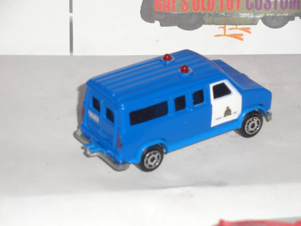 Majorette Ford van Police van custom R.C.M.P Vintage - Image 4 of 4