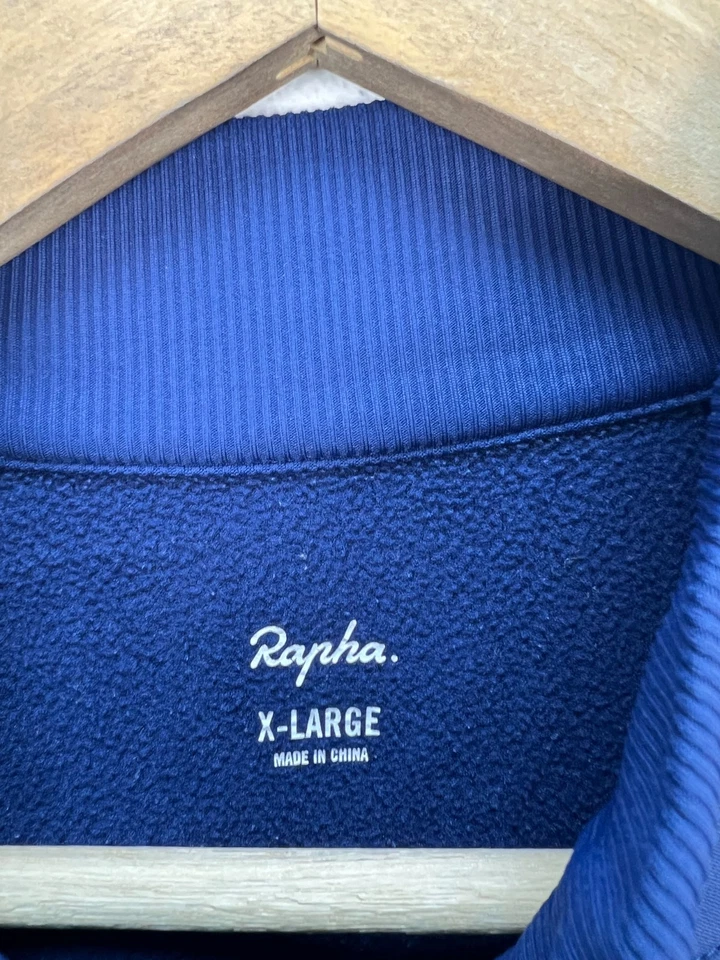 Rapha Core Winter Jacket Mens Size XL - Image 3 of 4