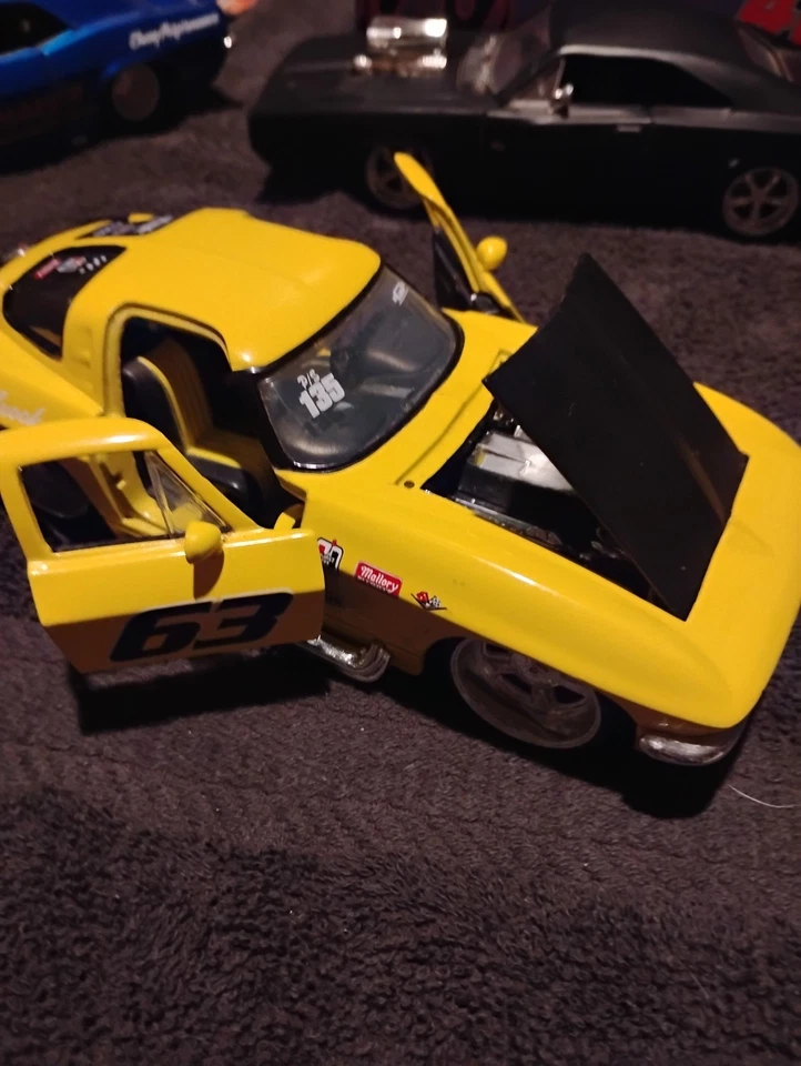 Jada 1/24 Lot Loose-mint Camaro 1969 Dodge Charger RT And Split Window Corvette - Image 4 of 4