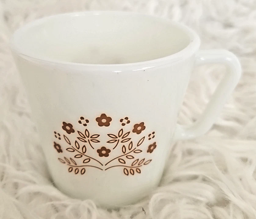 Pyrex Summer Impressions Corning Coffee Mug Cup Milk Glass White - Image 2 of 3