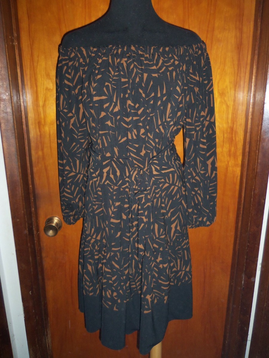 victoria's secret off the shoulder dress Vintage Victorias Secret off-the-shoulder velvet
