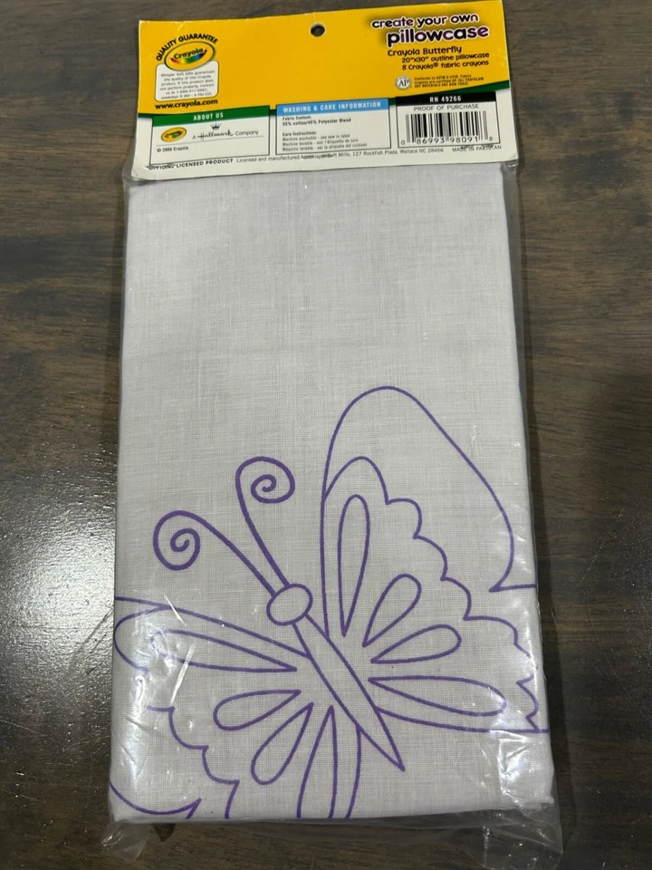 Hallmark Crayola Crea Tu Propia Funda de Almohada Diseño Mariposa Color en Tela Cra Foto 4 de 4