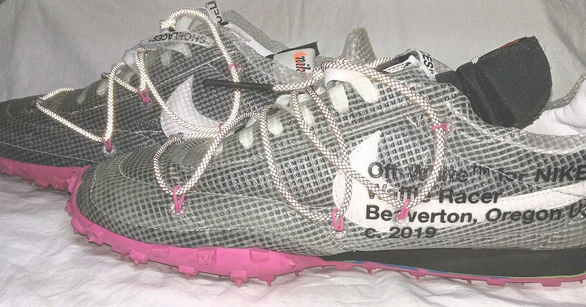 nike off white pink spikes