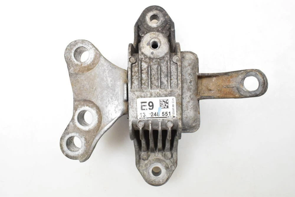 CHEVROLET CRUZE 2009 1.6 13248551 ENGINE MOUNT LEFT SIDE | eBay