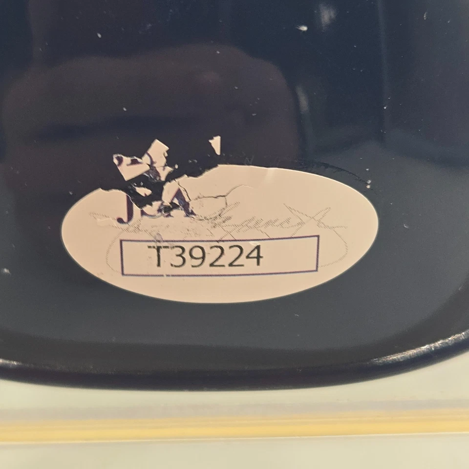 Harmon Killebrew HOF Autographed Minnesota Twins Mini Helmet - Image 4 of 4