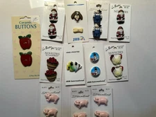 Lot of 23 Buttons VTG JHB International Le Bouton Streamline Animals Novelty +