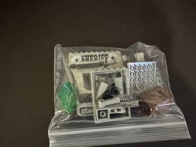 LEGO Western: Sheriff's Lock-Up 6755 - No minifigures or horse