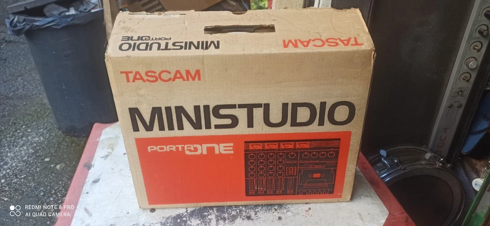Tascam Porta One Ministudio Multitrack SI ACCENDE LA IL PLAY CASSETTA NON GIRA - Immagine 2 di 4