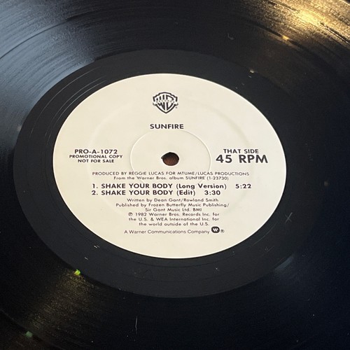 1982 SUNFIRE “Shake Your Body” YAZ Upstairs at Eric's 12” Singles 45RPM UNPLAYED - Imagen 8 de 13