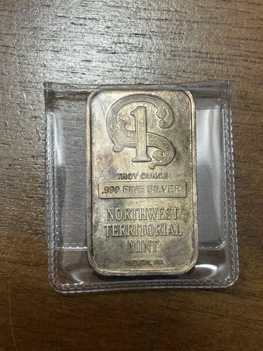 Northwest Territorial Mint Vintage (Auburn, WA)  1oz .999 Silver bar W/ Toning