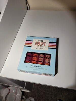 Coca-Cola x Morphe 1971 The Unity Collection Lip in Harmony BRAND NEW IN BOX