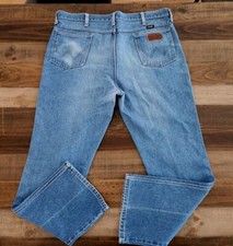 VTG Wrangler Jeans 38x31 Soft Blue Carpenter Made in USA 90s Faded Denim 🔥