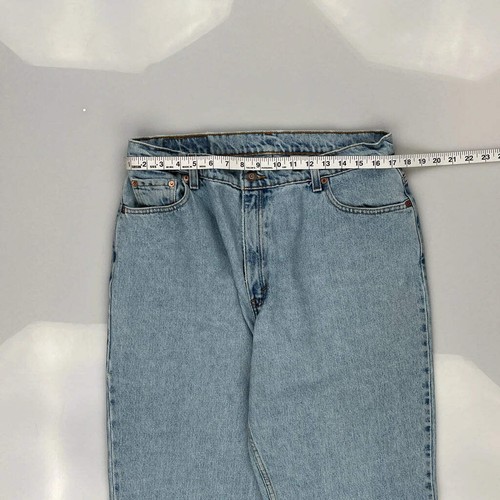 Jeans Levis - 34W 31L algodón lavado claro - Imagen 3 de 11