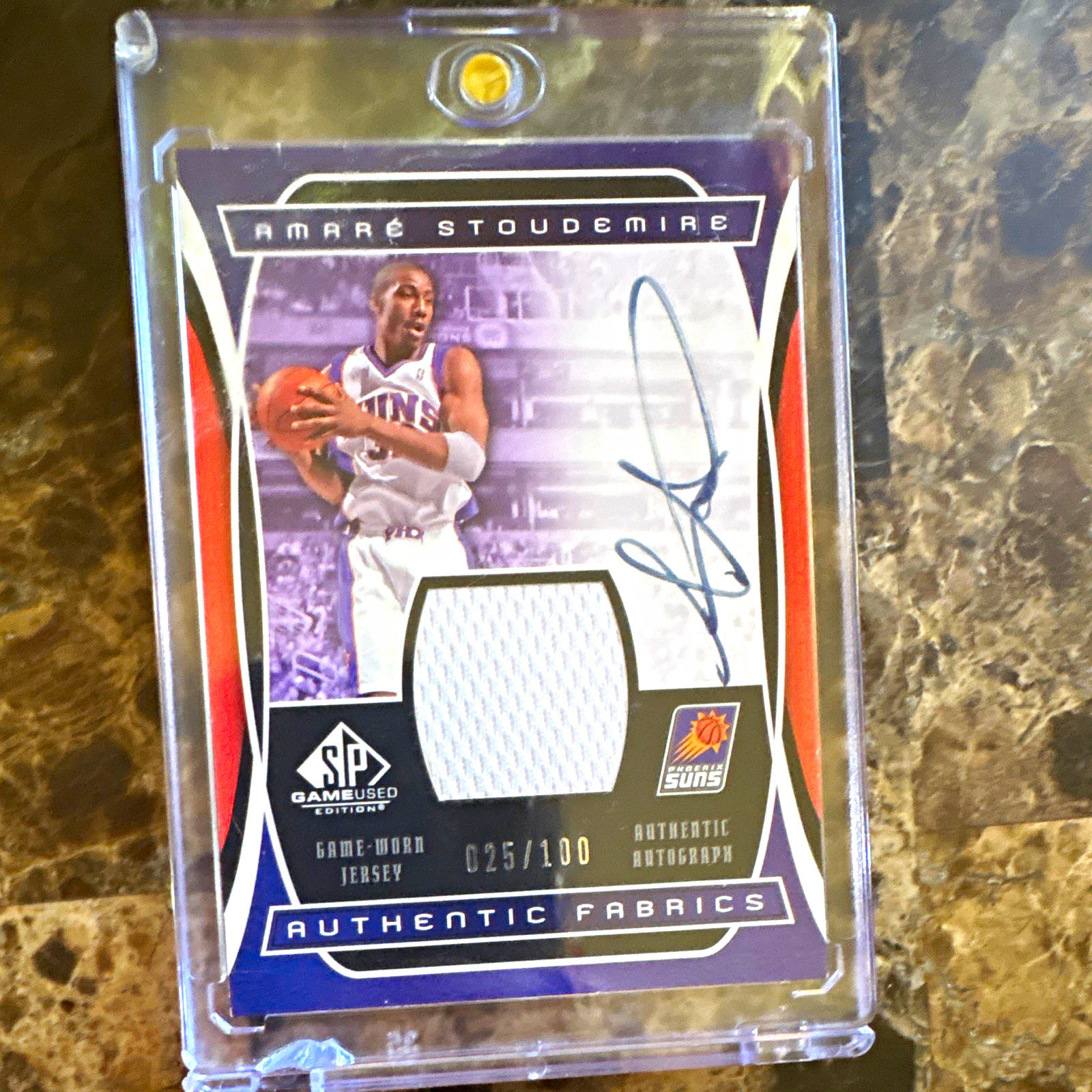 Upper Deck 2004-05 SP Game Used Amar'e Stoudemire Suns Auto Jersey /100