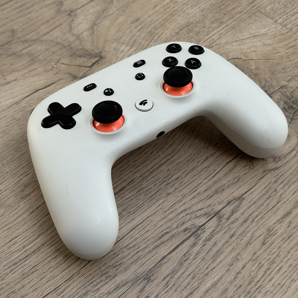 Google Stadia Controller - Clearly White - Updated to Bluetooth - Used - Good - Image 2 of 4