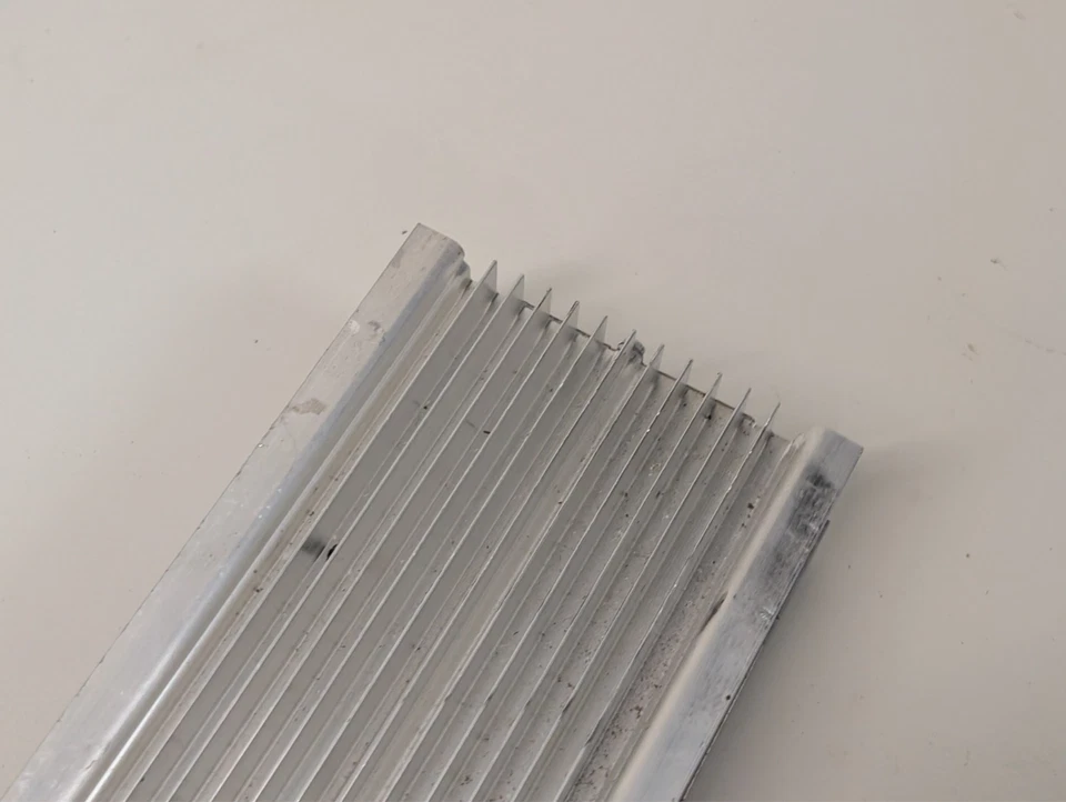 2006 - 2013 BMW 330i 328i 328xi 535i 528i 530i 550i 650i  Logic7 Amplifier OEM - Image 4 of 4