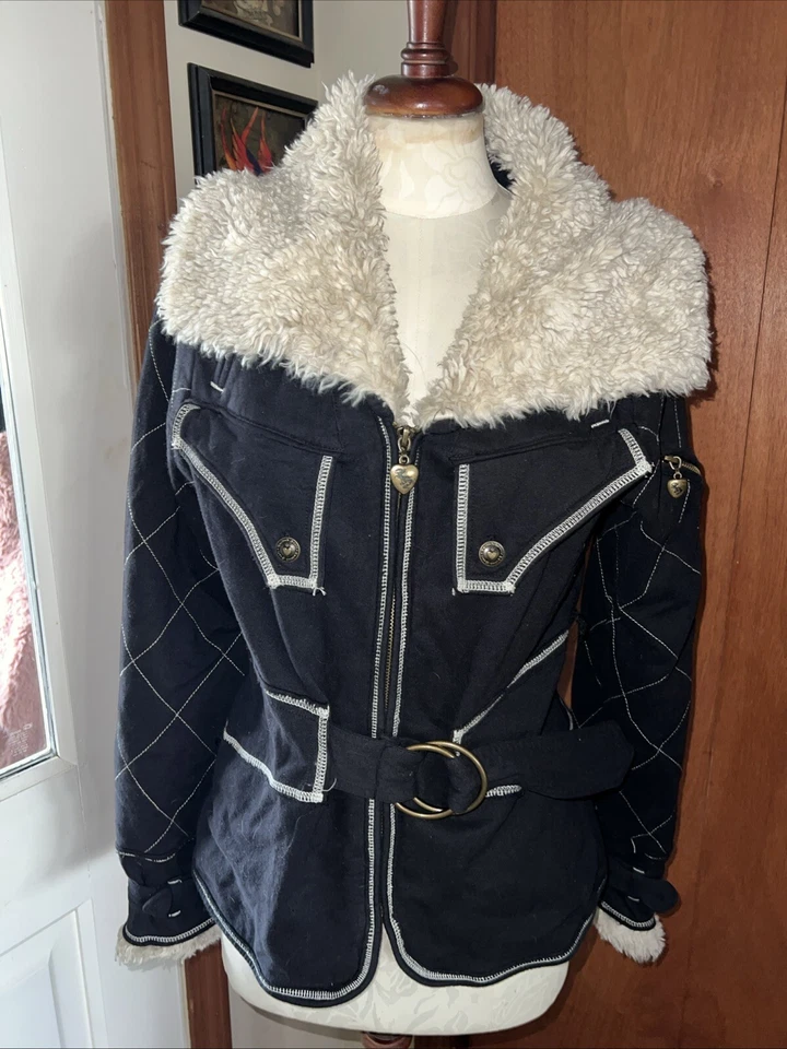 Twisted Heart America Sudadera con Cremallera Chaqueta Cuello de Piel Sintética Y2K Años 2000 Talla S Foto 2 de 4