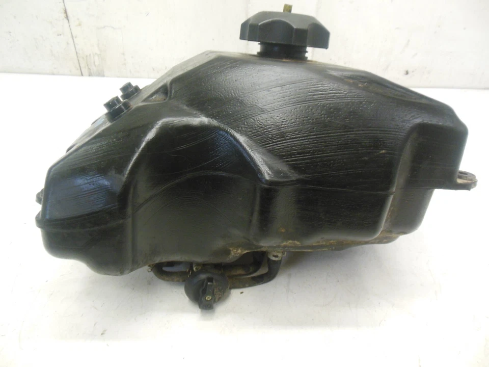 Tanque de gasolina 16H23 Arctic Cat DVX 250 2006 utilitario 3303-717 Foto 2 de 4