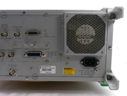 Anritsu MG3700A vector signal generator 250KHz-3GHz AS IS R2947 - Picture 9 of 19