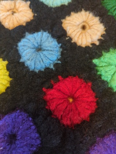 Vintage Crochet Granny Square Afghan Rug Tight Knit Handmade 51 x 32.5" - Picture 11 of 15