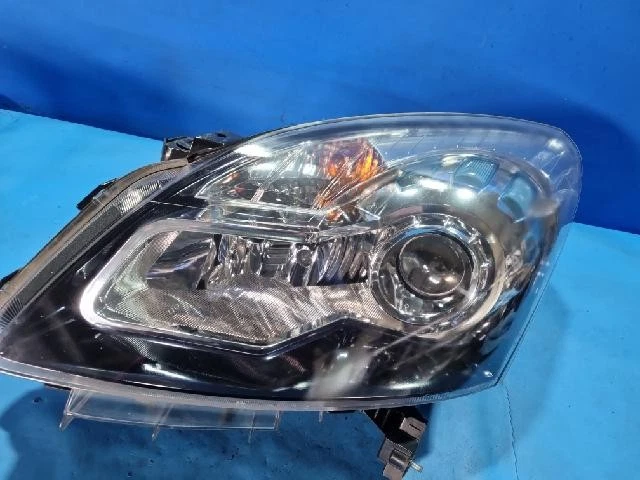 Faro izquierdo Renault Koleos QM5 2011 Foto 4 de 4